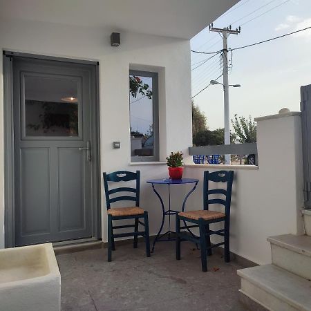 Charming Cozy Suites Naxos City Екстериор снимка